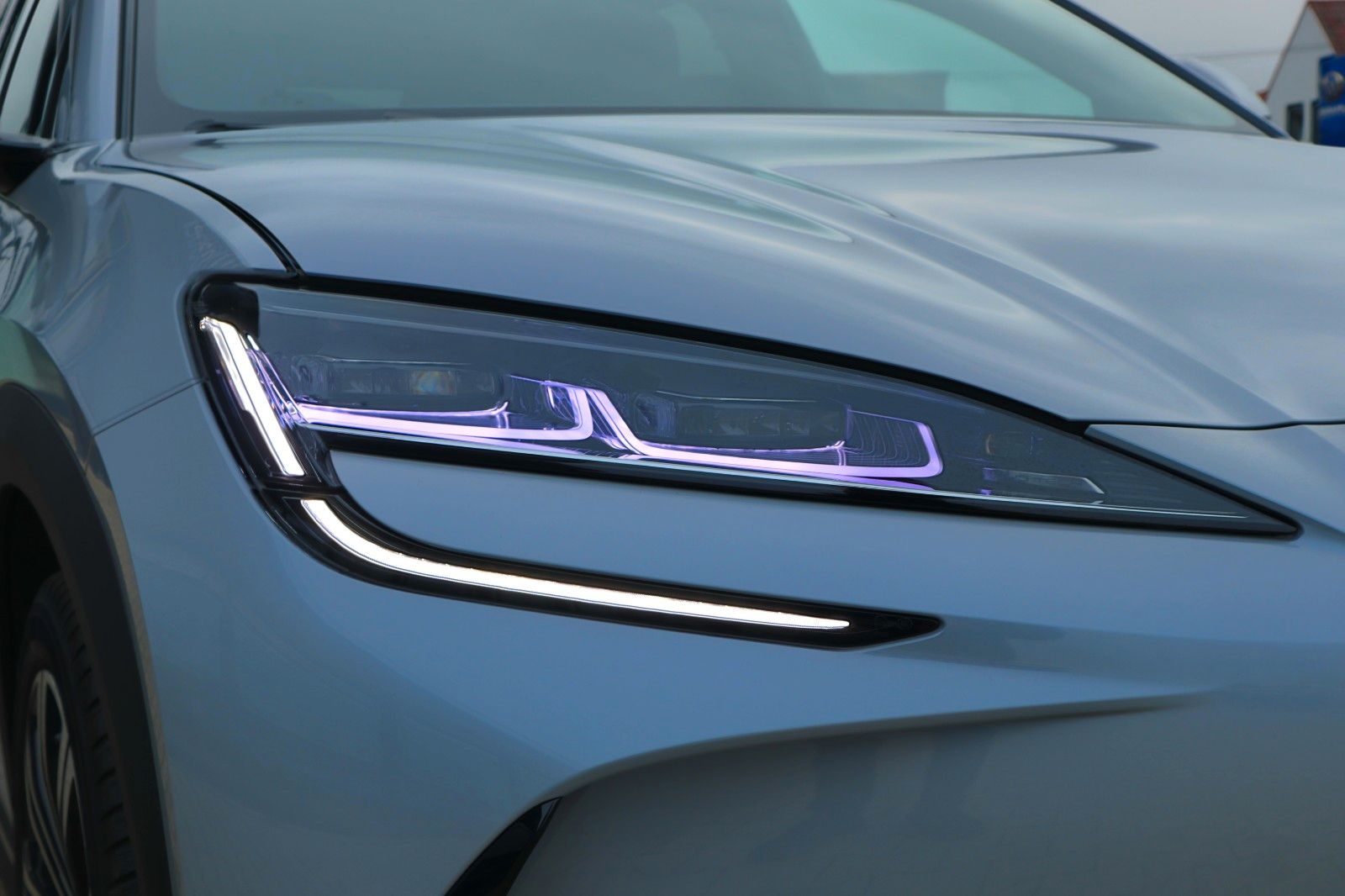 BYD SEALION 7
