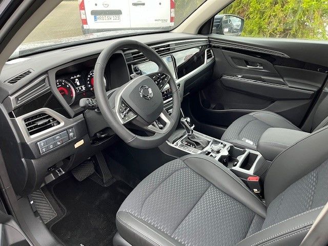 Fahrzeugabbildung KGM Korando Quartz 4x2 1.5 T-GDI AT SHZ LHZ Kamera