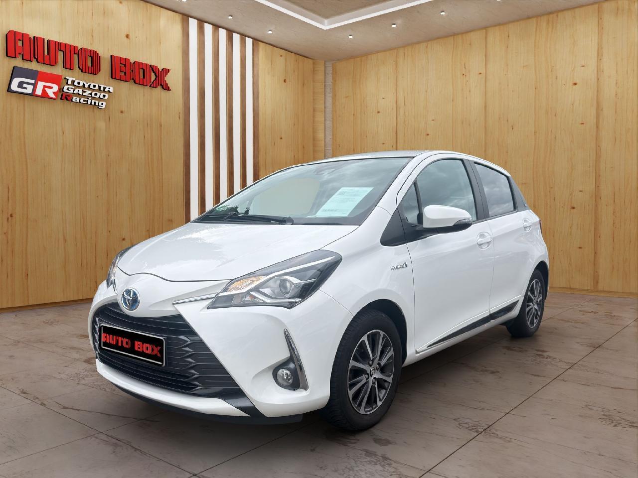 Toyota Yaris Hybrid Y20 Club