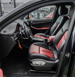 Fahrzeugabbildung Porsche Macan 2,0 Ltr. |21 ZOLL|PASM|PTM|ABD