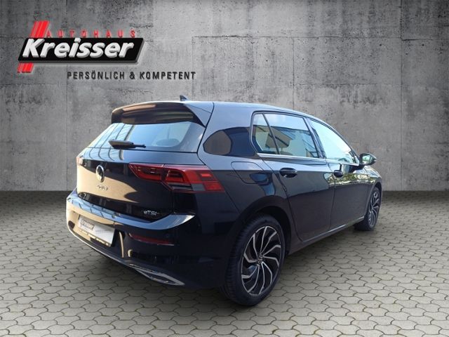 Golf 1.5 eTSI Style DSG/AHK/SHZ/LED/NAVI/KLIMA/E