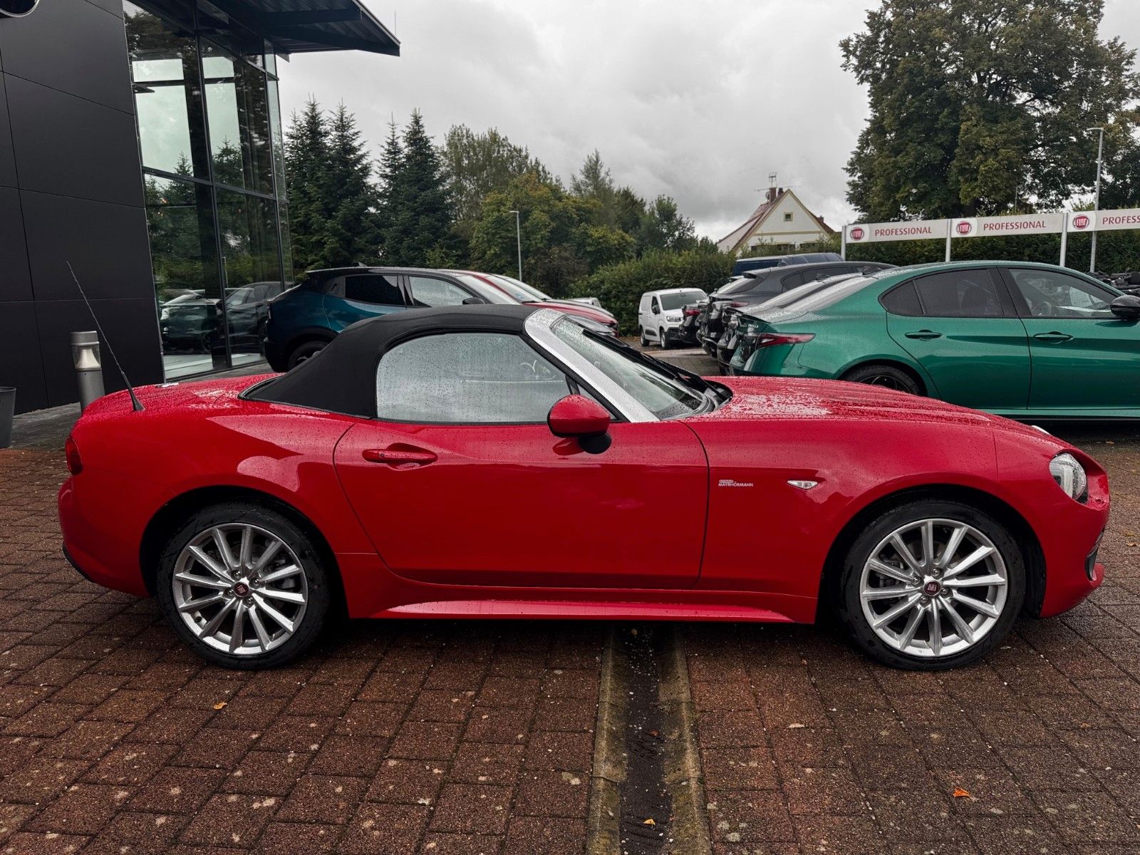 Fahrzeugabbildung Fiat 124 Spider