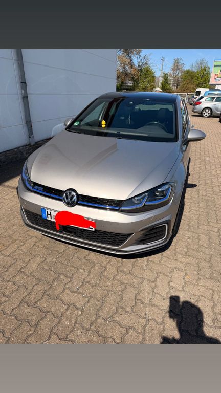 Image of Volkswagen Golf