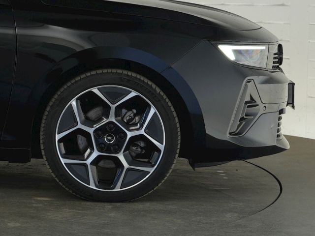 Astra L ST ULTIMATE AT+ANHÄNGERKUPPLUNG+LED MATR