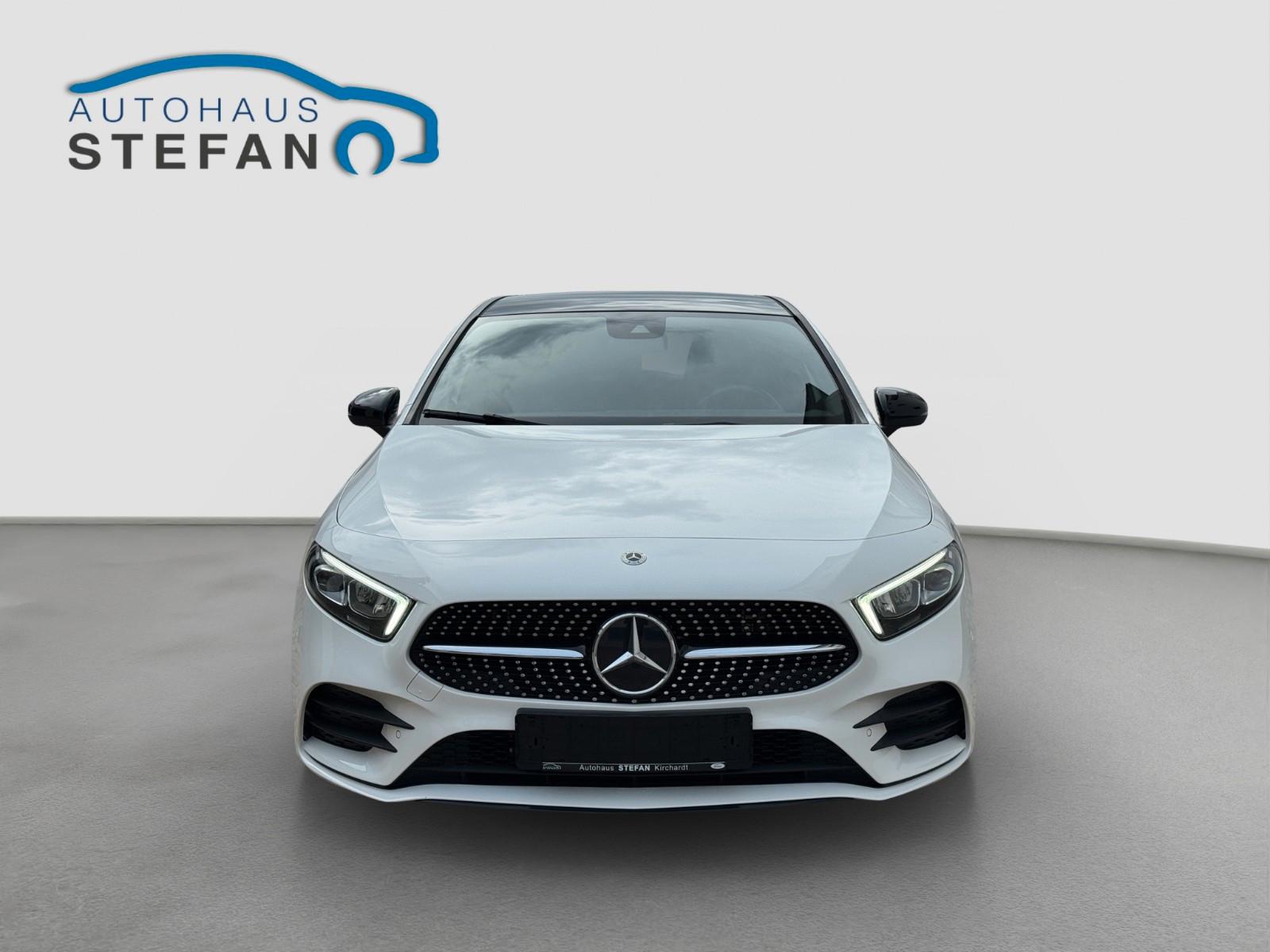 Mercedes-Benz A 250 e 8G-DCT AMG Line Night|LED|Panorama|Leder
