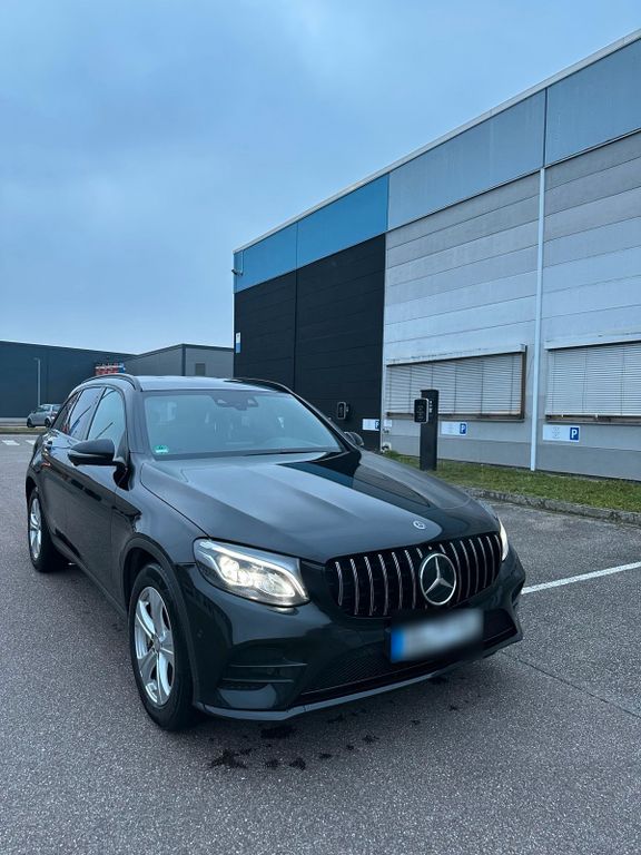 Image of Mercedes-Benz GLC 350