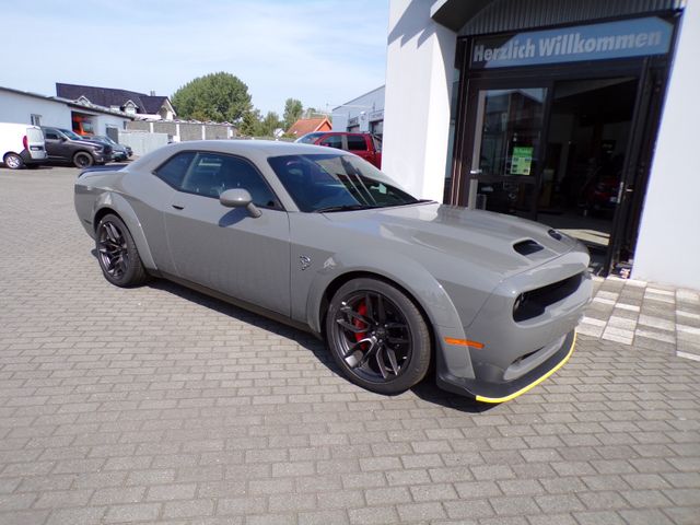 Dodge Challenger Hellcat Jailbreak Widebody SRT-6.2V8