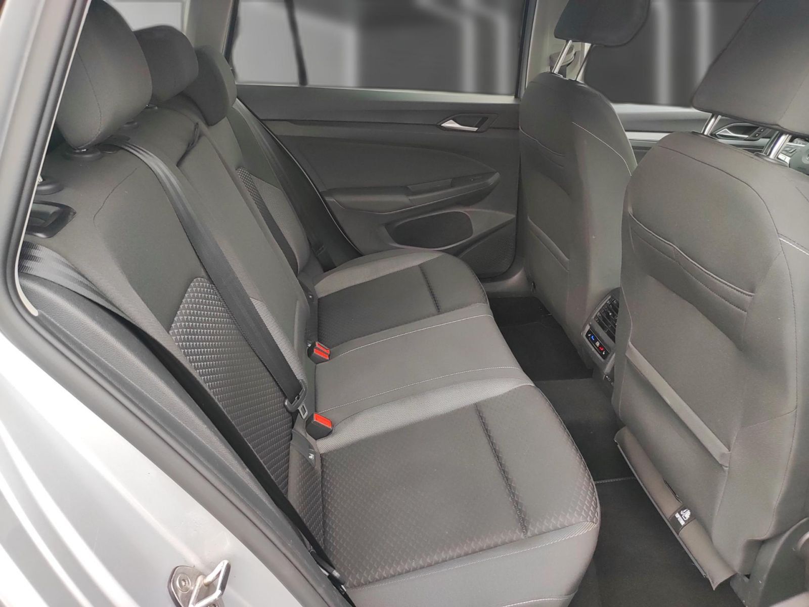 Volkswagen Golf - Bild 16
