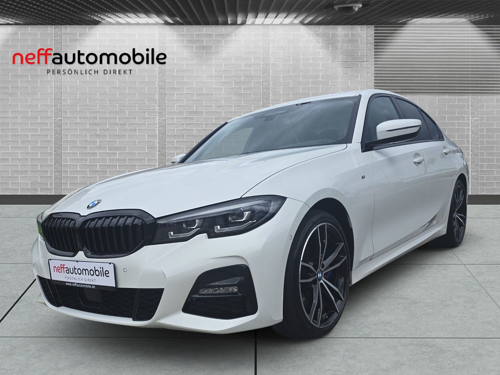BMW 330d xDrive M Sport LED+AHK+Schiebedach