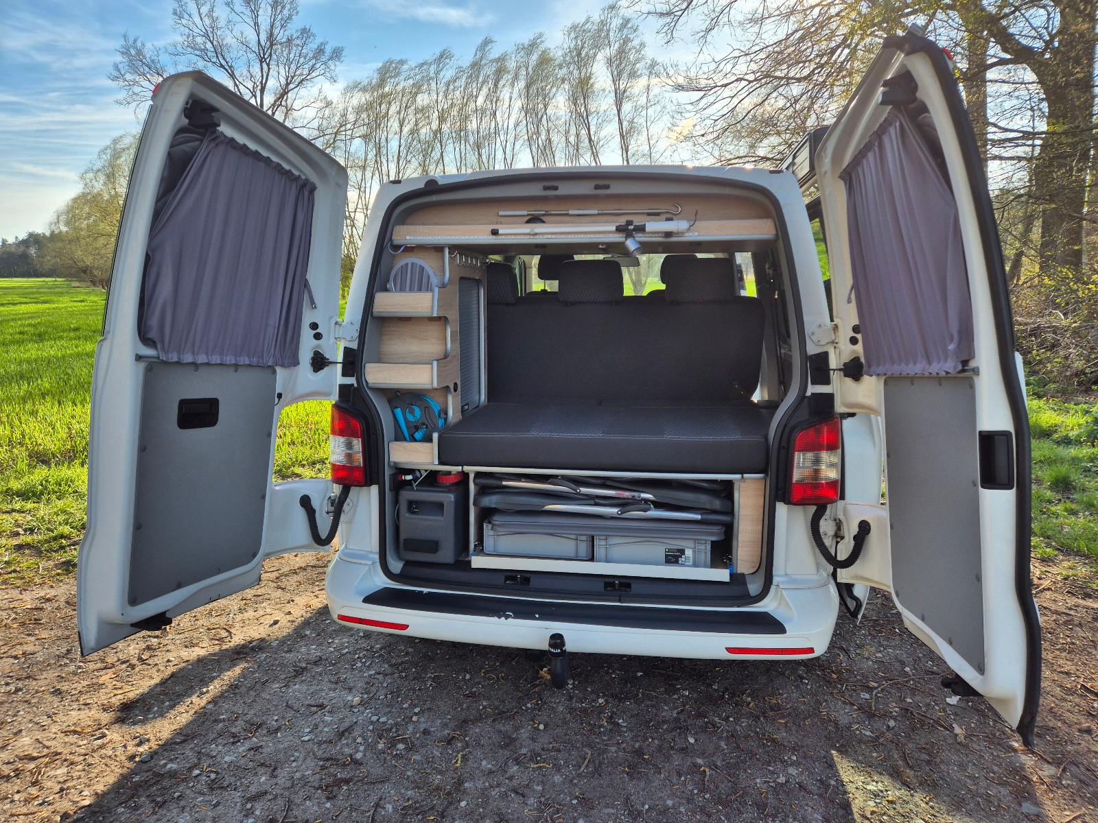 Volkswagen T5 Ausbau Wohnmobil