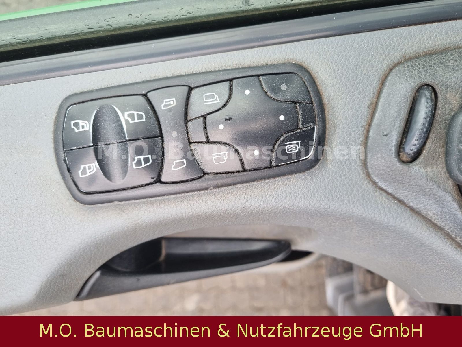 Fahrzeugabbildung Mercedes-Benz Actros 2544 / AC / Retarder/ Liftachse / 6x2