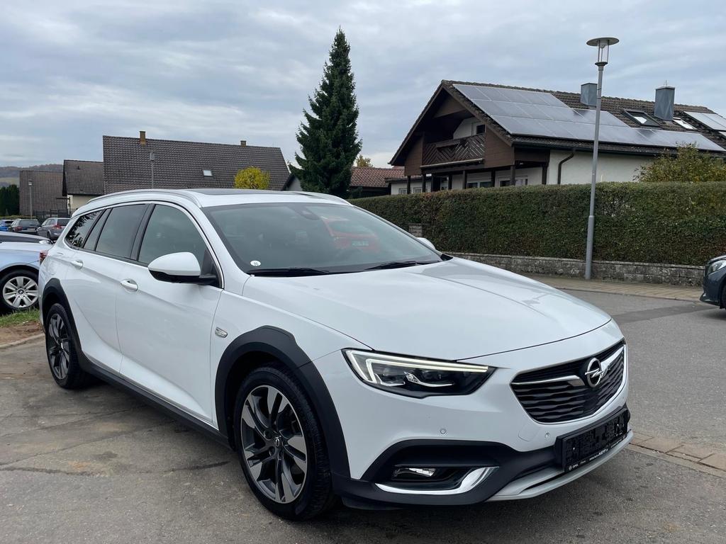 Opel Insignia CT