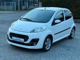 Peugeot 107 Active.Klima.Tüv-09/2027 - Peugeot 107 Active mit Benzin-Antrieb