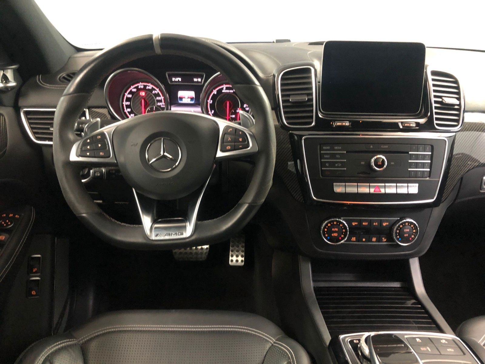 Fahrzeugabbildung Mercedes-Benz GLE 63 S 4MATIC Coupe*PANO*B&O SOUND*CARBON*VMAX