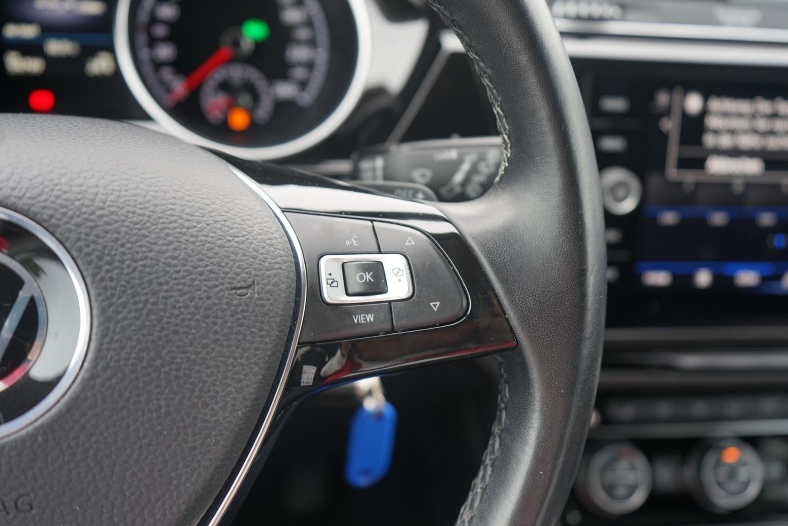 Volkswagen Touran 1.5 TSI DSG R-line LED Navi Totwinkel DAB, миниатюра 26