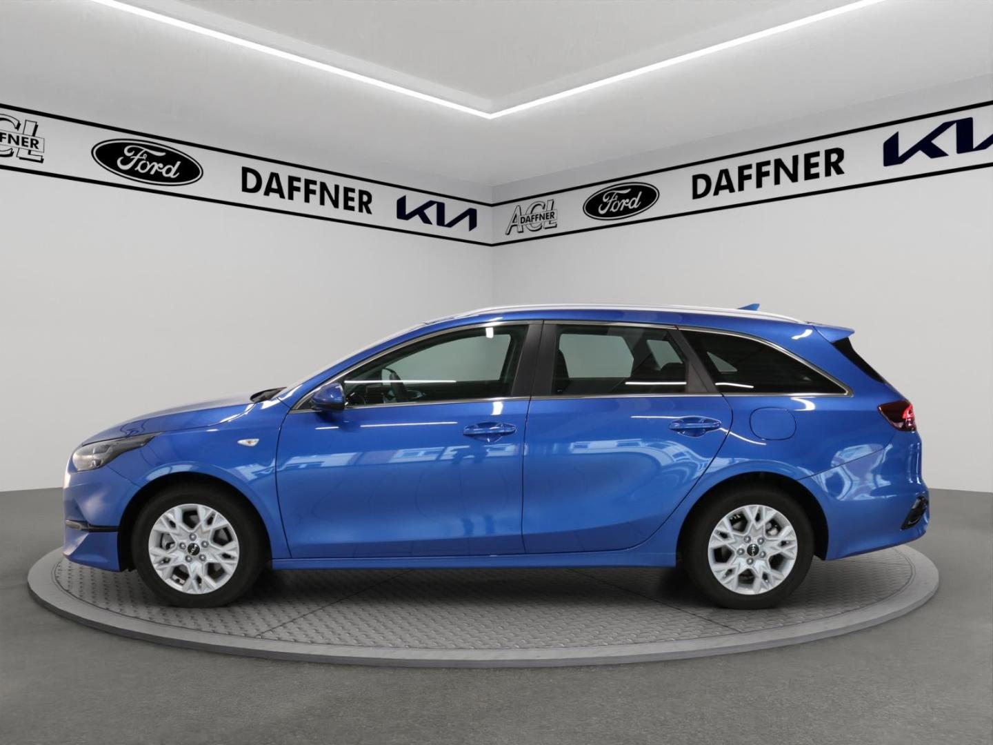 Kia Ceed_sw Vision Kamera PDC Navi SHZ Tempomat Alu