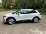 Audi Q4 E-tron, Reifen & HU neu - Audi Q4 von privat