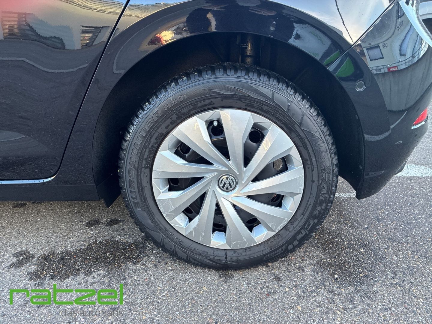 Fahrzeugabbildung Volkswagen Polo Goal 1.0 TSI DSG Navi Rückfahrkamera LED Tr