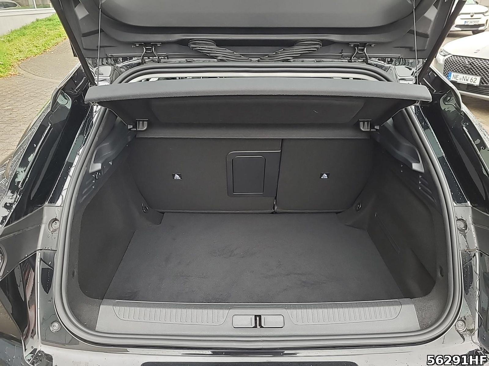 Fahrzeugabbildung DS Automobiles DS4 Performance Line