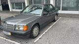 Mercedes-Benz Mercedes 190 D 2.5 Turbo Diesel H Kennzeichen - Mercedes-Benz 190 mit Diesel-Antrieb: Limousine, 2.5