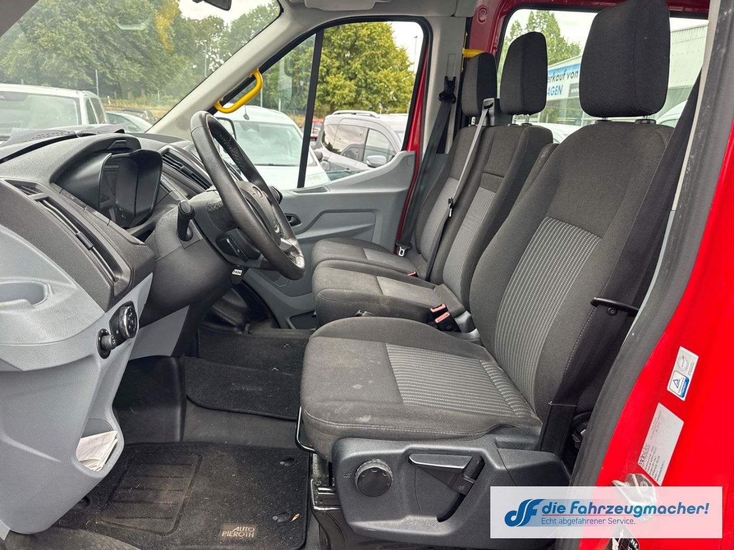 Fahrzeugabbildung Ford Transit 350 L3 Trend StandHZG *7436 *EXPORT