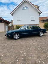 Jaguar Daimler Super V8 Super V8 - Jaguar Daimler: Super