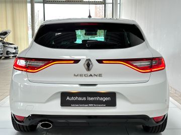 Fahrzeugabbildung Renault Megane IV Lim.BOSE-Edition Massag Kam Navi Touch