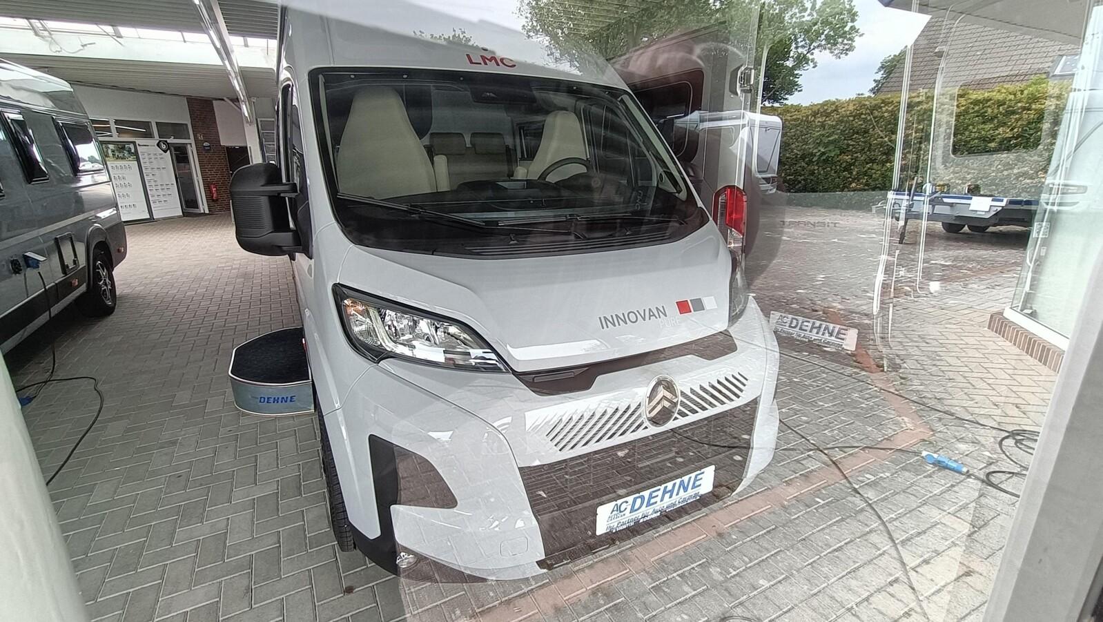 LMC Innovan Pure 640 Design Paket + Sicherheit Paket