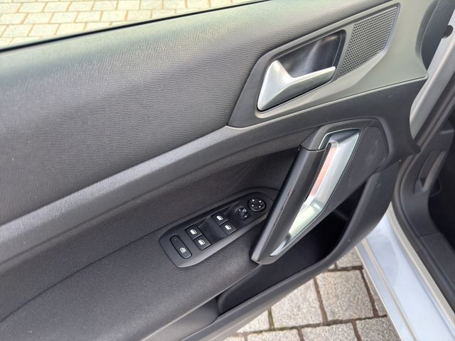 Peugeot 308 1.6 HDI SW Active|Navigation|PDC|Tempomat