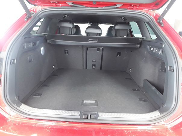 Volkswagen Passat - Bild 6