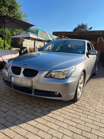 BMW 520i E60