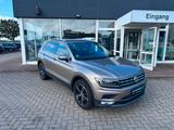 Volkswagen Tiguan Highline 4Motion AHK, LED, Kamera - : Beige