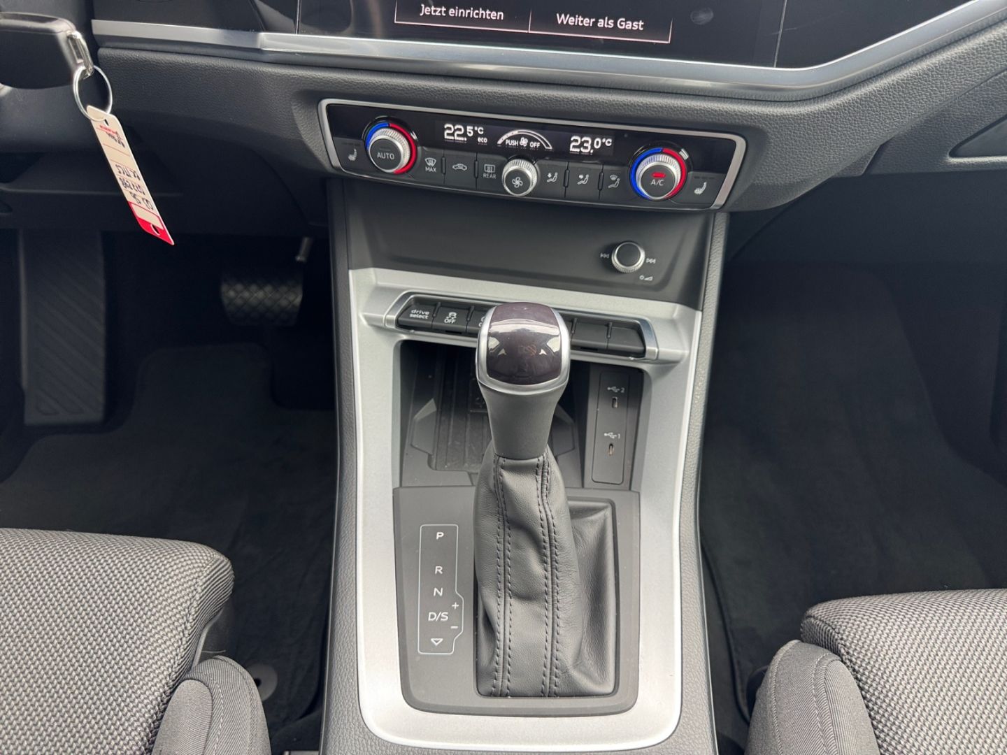 Audi Q3 Sportback S line 35 TDI S tronic STHZ/NAVI/AH foto 10