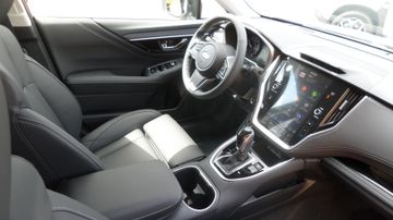 Subaru OUTBACK Platinum 2.5i 169 PS mit Winterpaket Sch