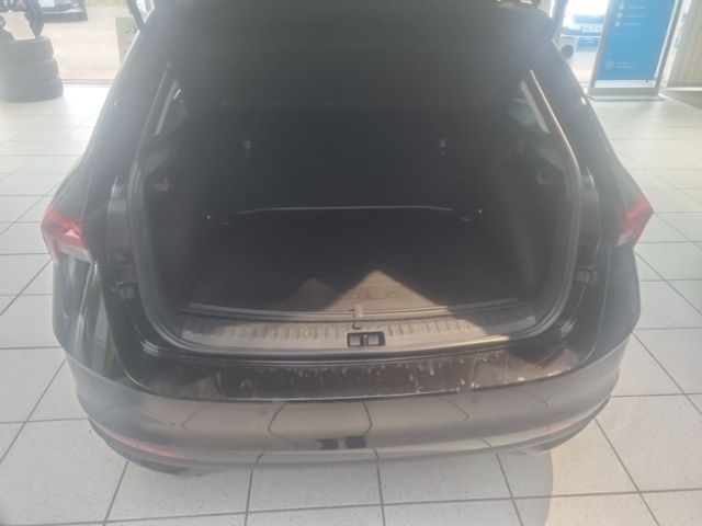 Fahrzeugabbildung SKODA Scala 1.0 TSI DSG Tour NAVI LED-MATRIX KAMERA AC