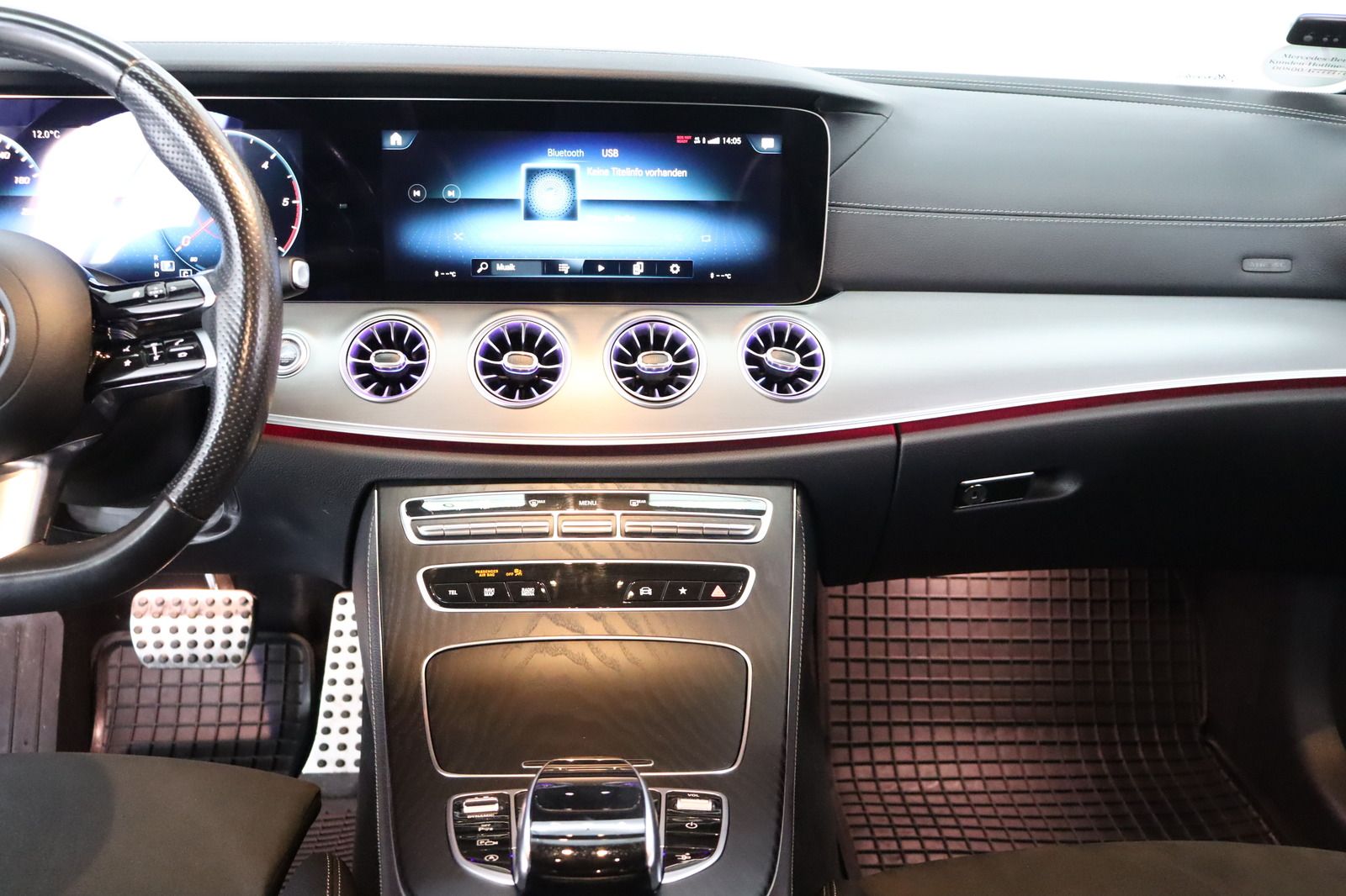 Fahrzeugabbildung Mercedes-Benz E 220 d Night Edition * Airscarf * LED *