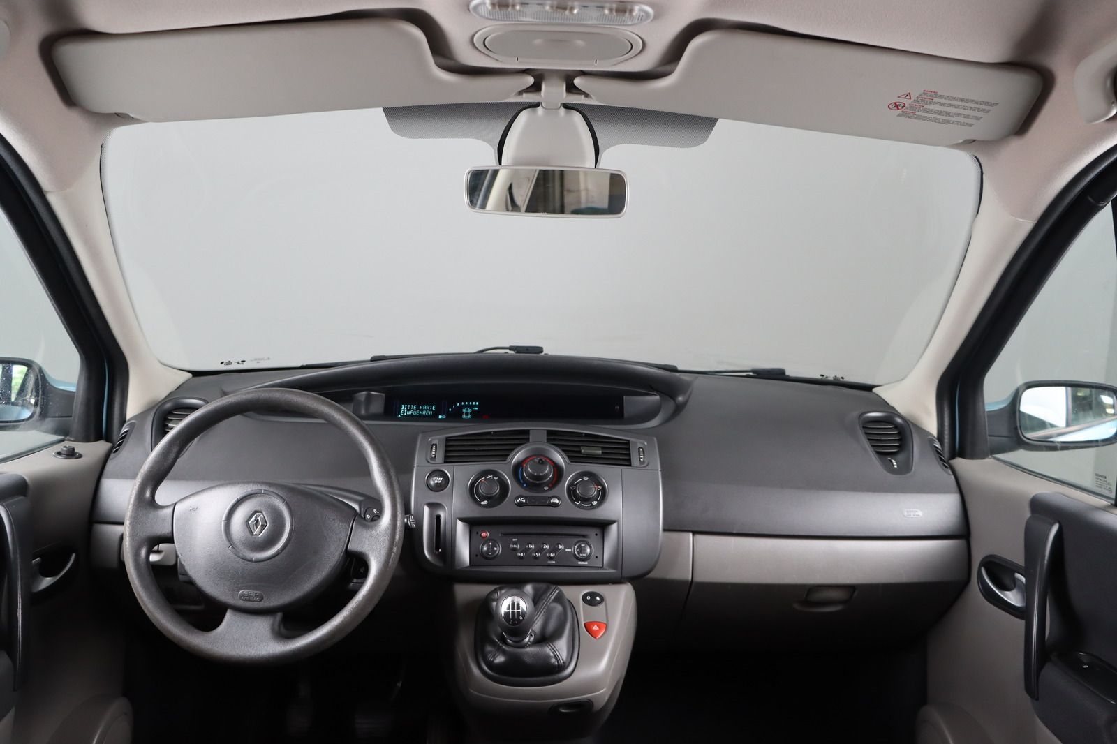 Fahrzeugabbildung Renault Megane Scenic 1.6 16V * Klima * Isofix