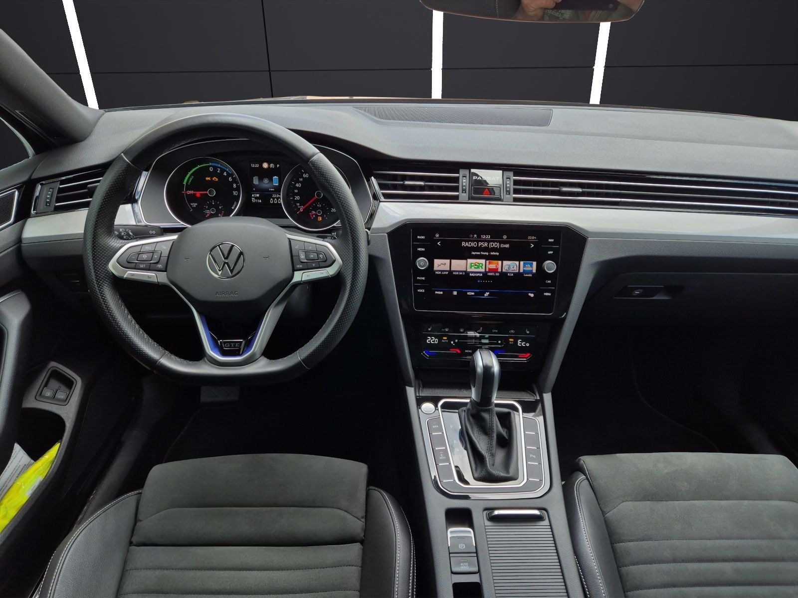 Fahrzeugabbildung Volkswagen Passat Variant GTE AHK Navi ACC RFK SH LM