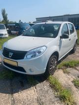 Dacia Sandero 1.2 16V 75 Ambiance - Dacia Sandero: 16v Ambiance