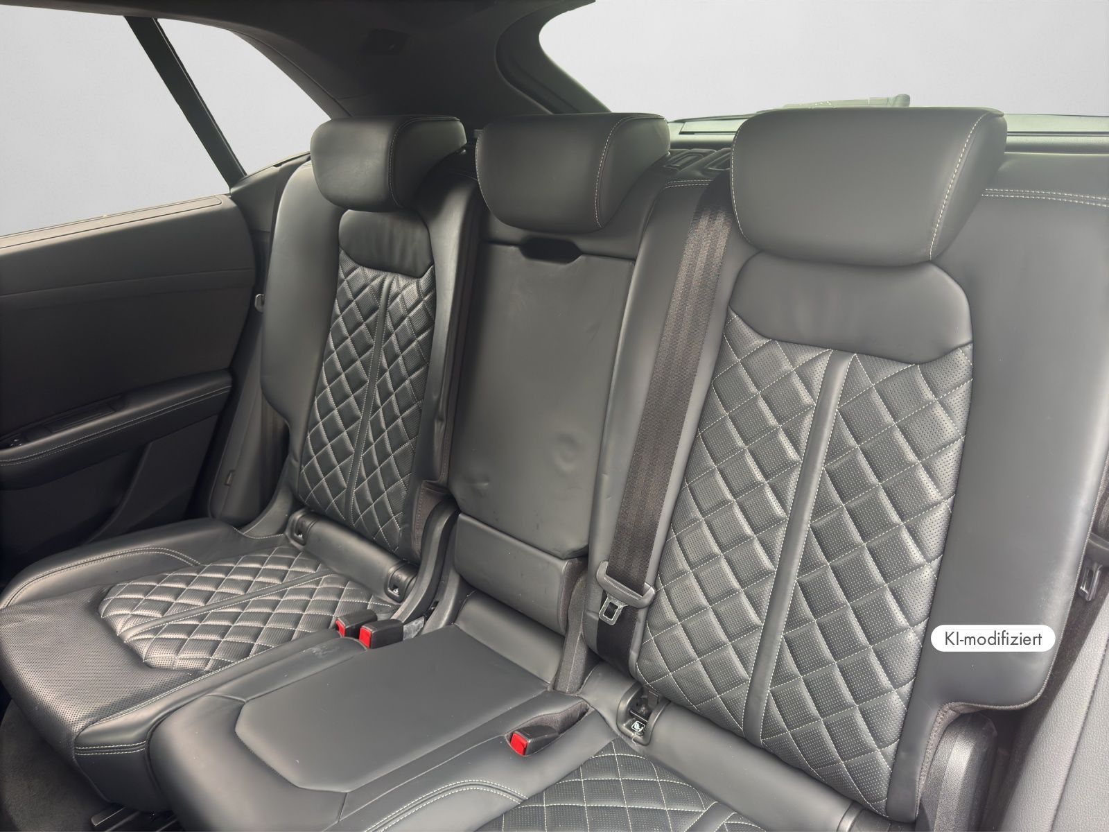 Audi SQ8 - Bild 15