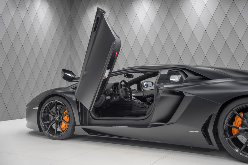 Aventador LP 700-4 MATTBLACK - Bild 11