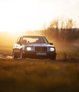 Mercedes-Benz W124 E 230