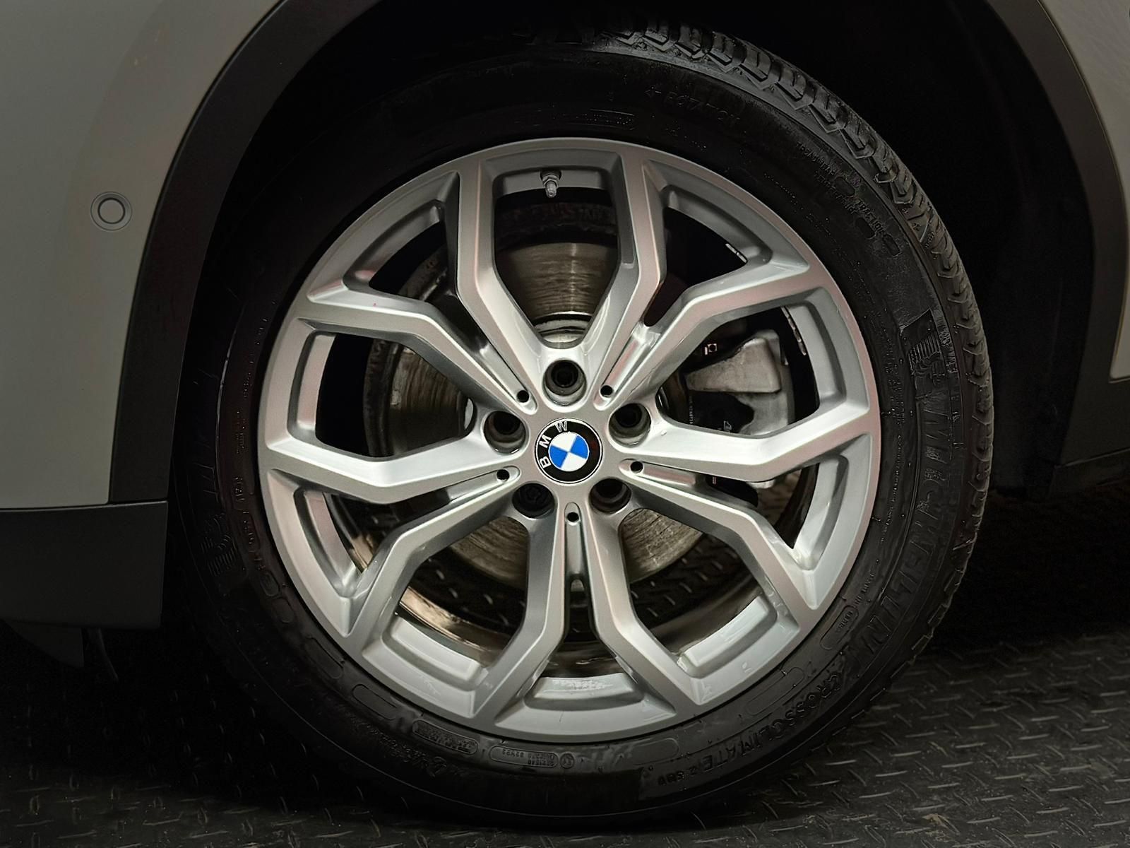 BMW X3 xDrive20d X Line* LED#SHZ#PANO#NAV#TEMP#SPUR - Image 9