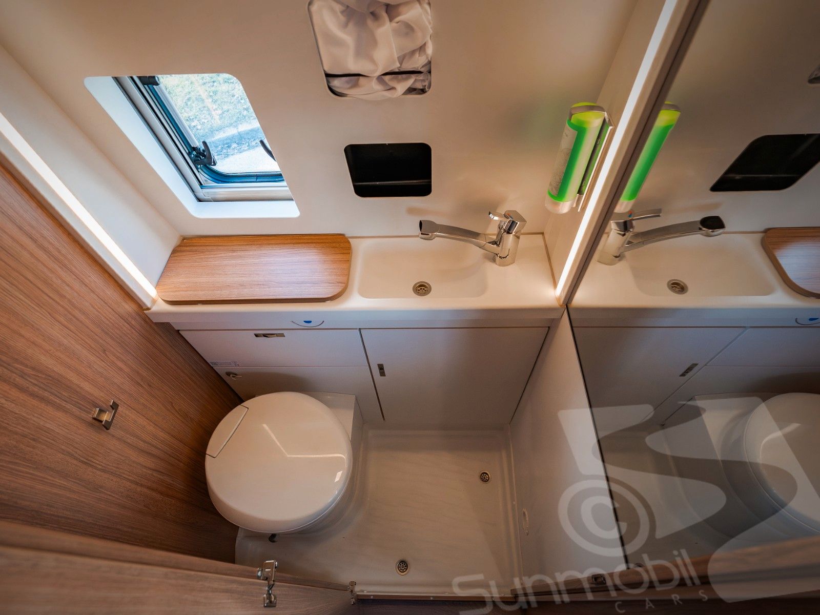 Fahrzeugabbildung Weinsberg CARABUS 600 MQ #6xPAKETE#150L Kühlschrank