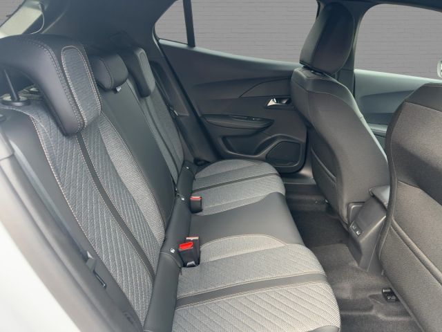 Foto Nummer 10: PEUGEOT 2008