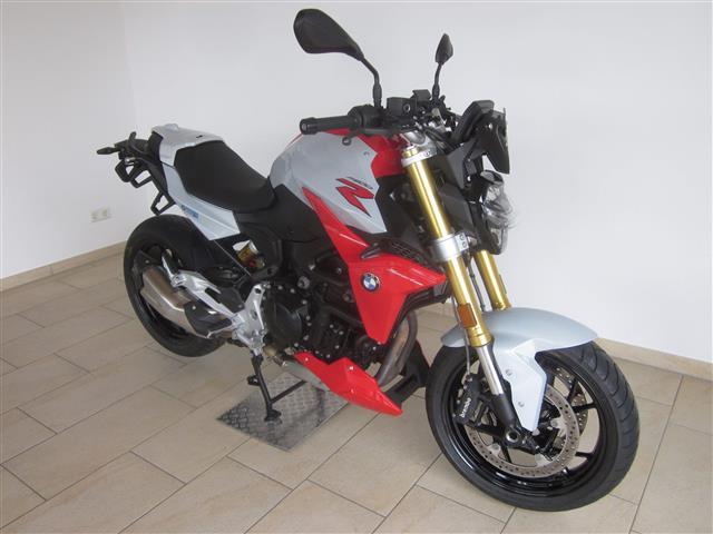 BMW F 900 R 4 Pakete