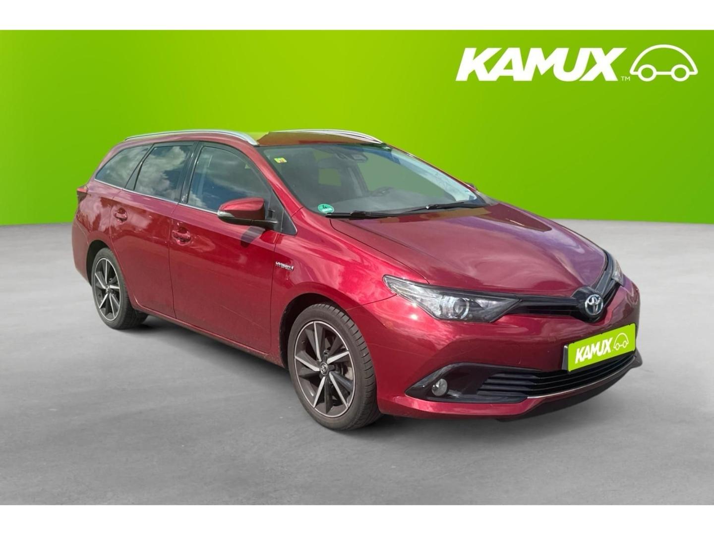 Toyota Auris Touring Sports 1.8Hybrid Aut.Team D+KAMERA