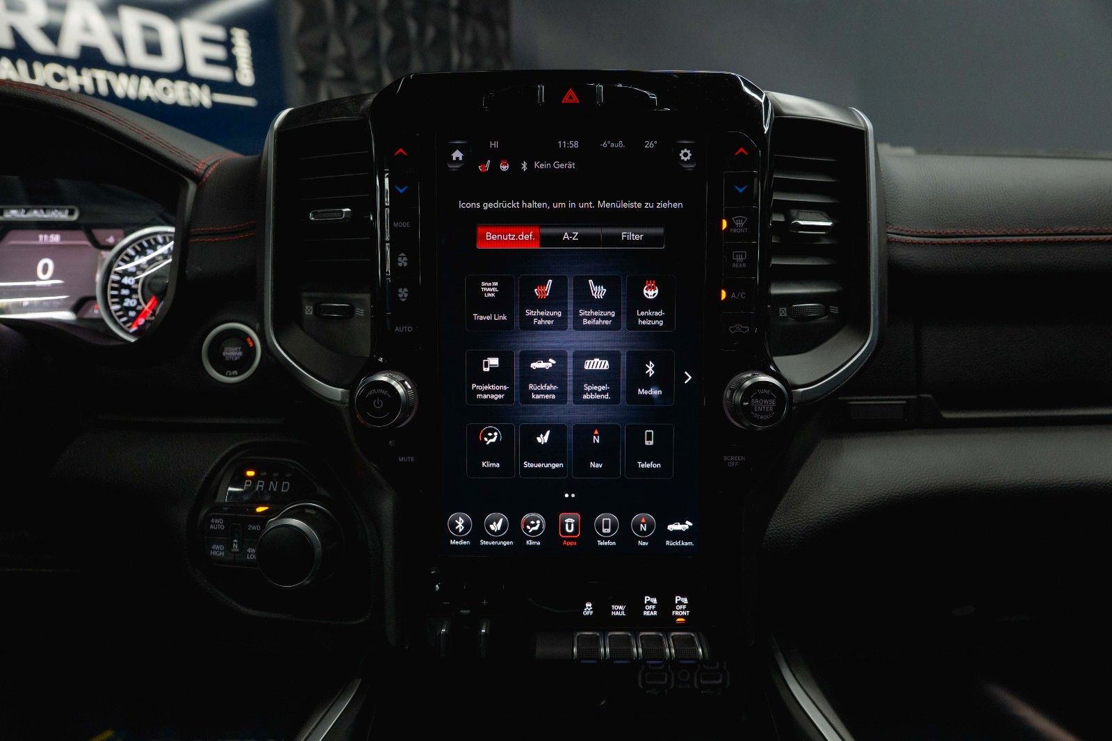 Fahrzeugabbildung Dodge RAM 5.7 V8 HEMI 4x4 OFFROAD Night-Edition *Pano*