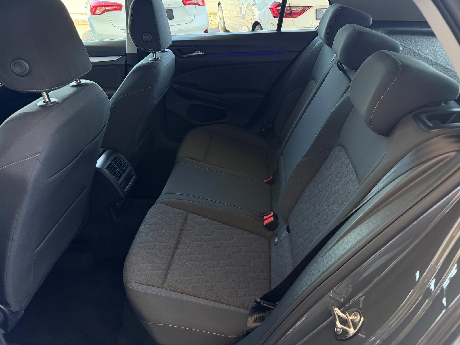 Volkswagen Golf VIII LIM. 1.5 TSI DSG ACC PDC SHZ LNKRDHZ, миниатюра 12