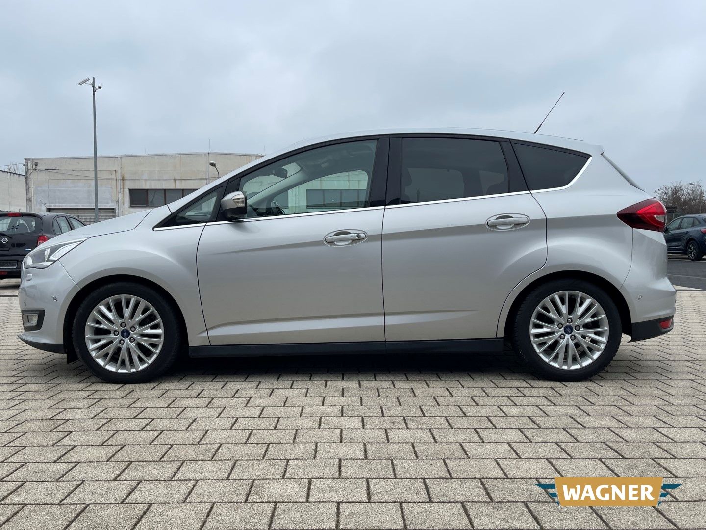 Fahrzeugabbildung Ford C-Max Titanium Automatik Sitzheizung Tempomat